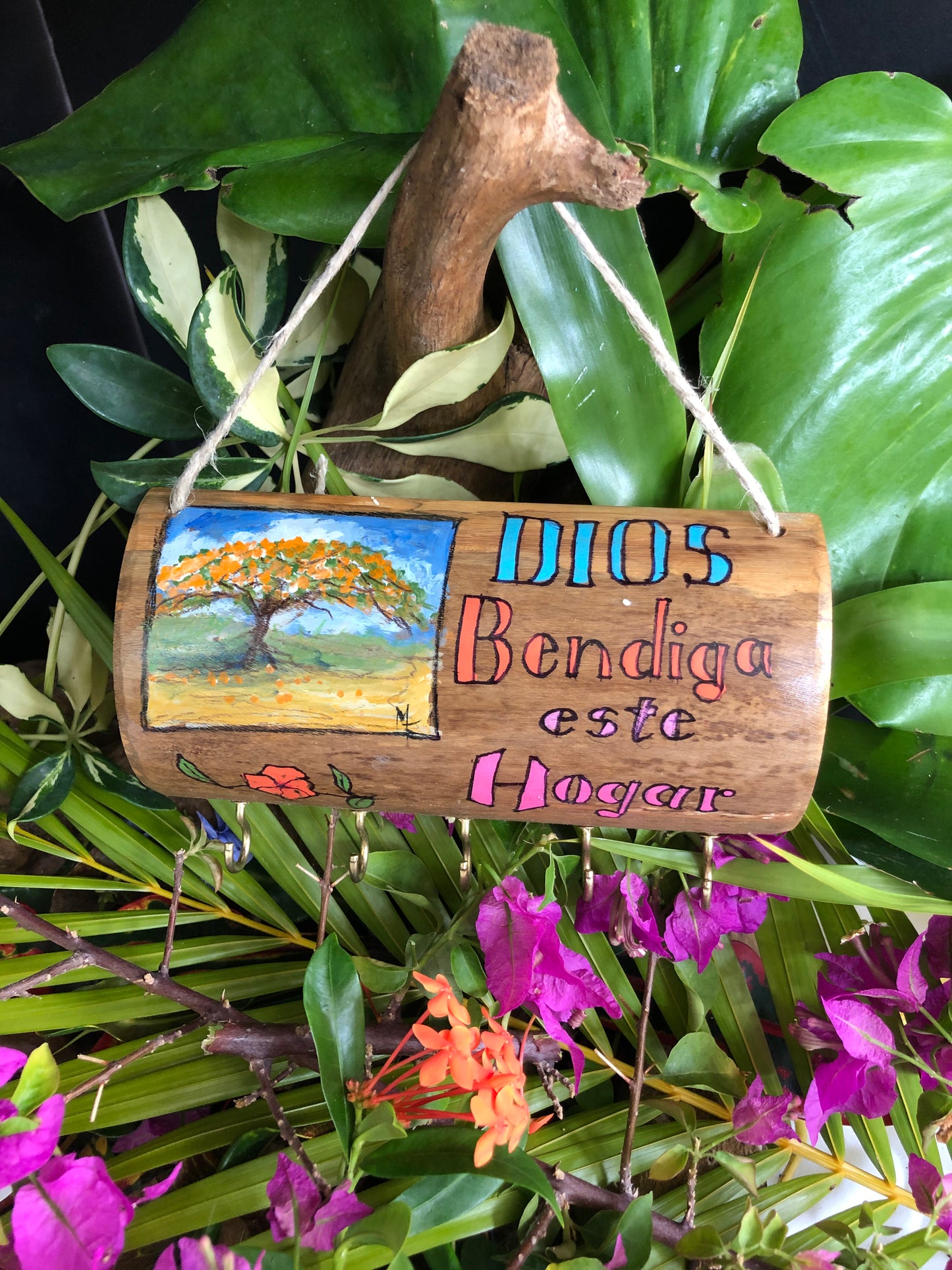 Artesanía - Dios bendiga este hogar - flamboyán anaranjado