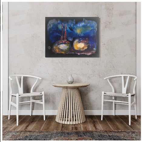 Semilla de coco sumergida en el mar