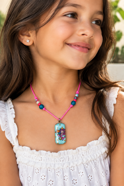 Marimar - Adjustabe nylon necklace with glass pendant