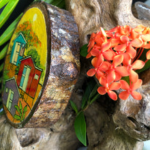 Artesanía - Flamboyant anaranjado y casita