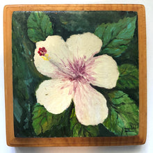 Artesanía - Flor de maga blanca 2