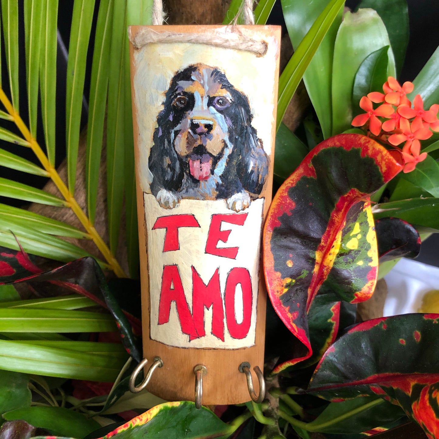 Artesanía - Te amo keys holder (black dog)