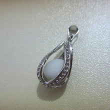 Teardrop Glow in Dark Pendant Necklace